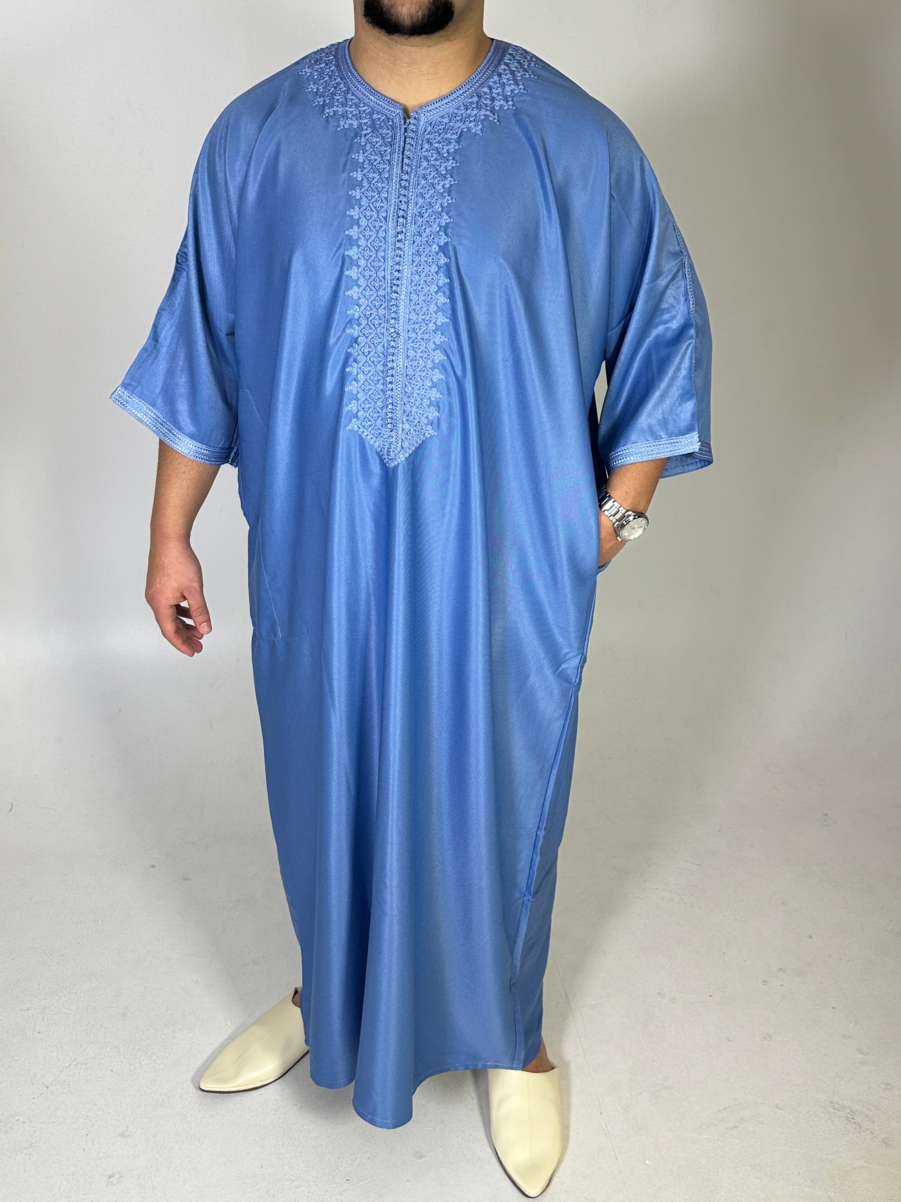Djellaba Meknes blue frontview