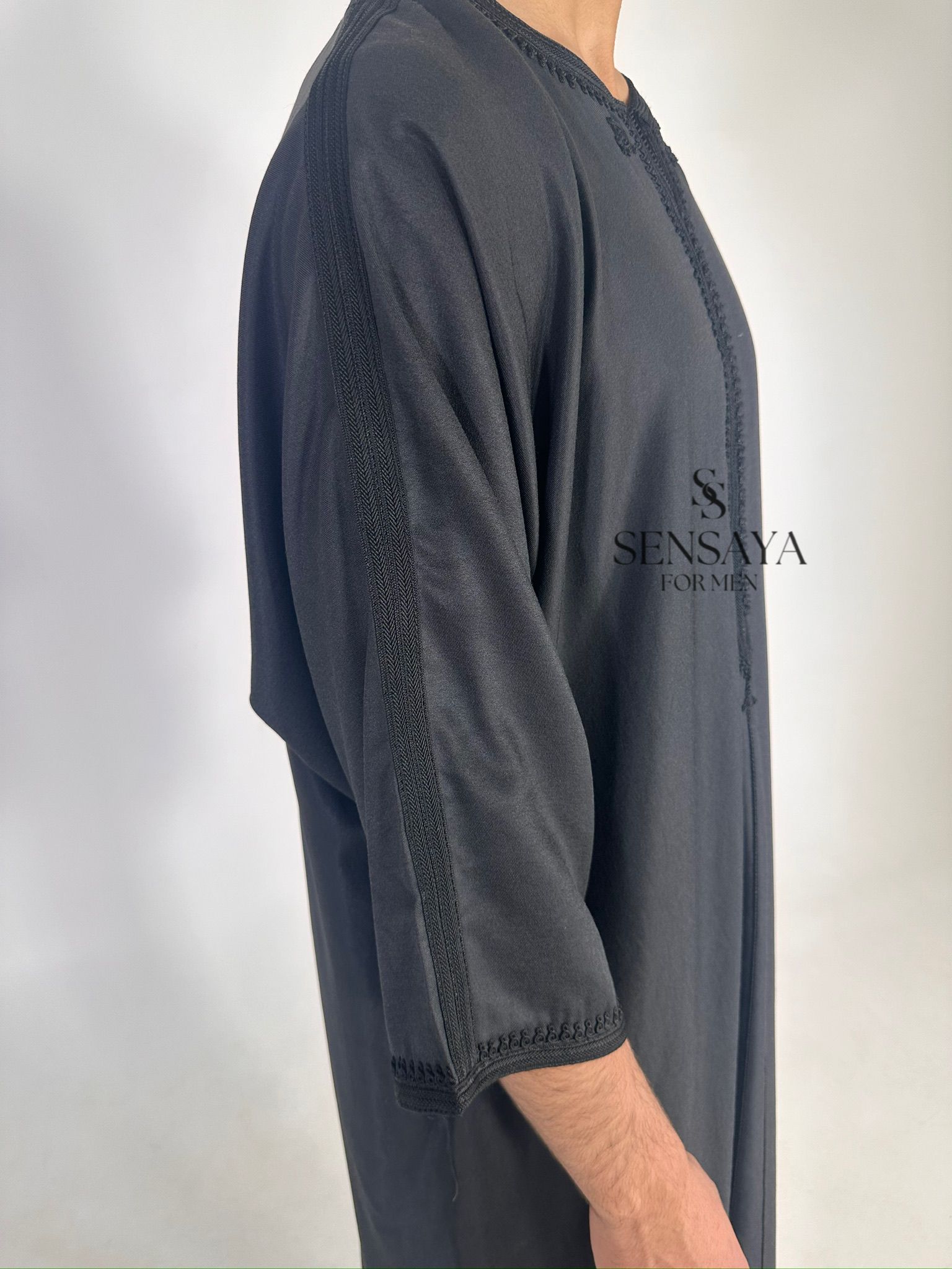 Djellaba Zeghanghane black sideview