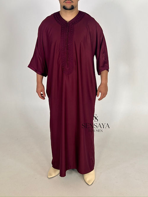 Djellaba Fès bordeaux frontview